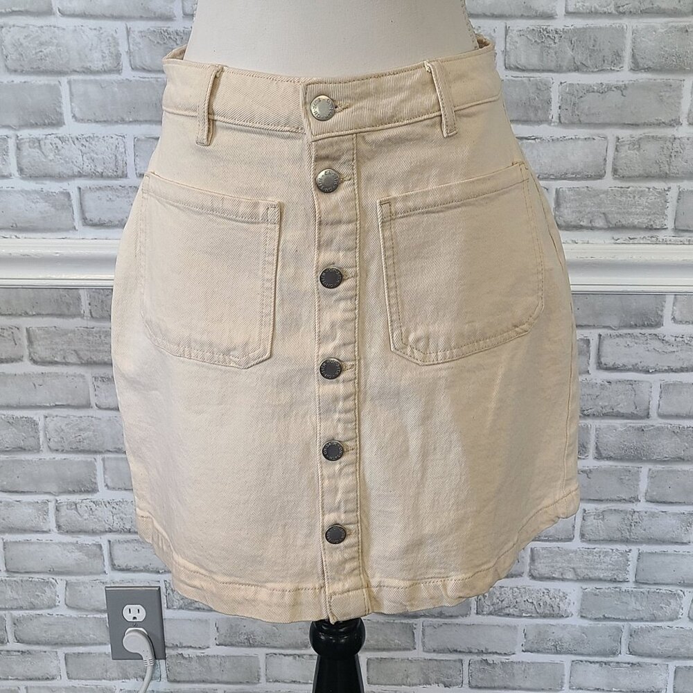 Beige Denim Button-Front Mini Skirt Size 8/29 By On 34th Preppy Acadamia